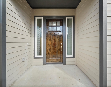 7242 Saint Augustine Street - Photo Thumbnail 1