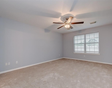11927 W Vita Circle - Photo Thumbnail 24