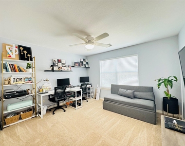 11927 W Vita Circle - Photo Thumbnail 19
