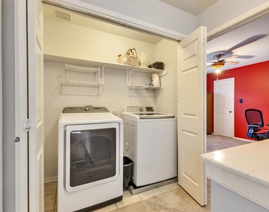 2303 Megellan Point Ln Lane - Photo Thumbnail 23