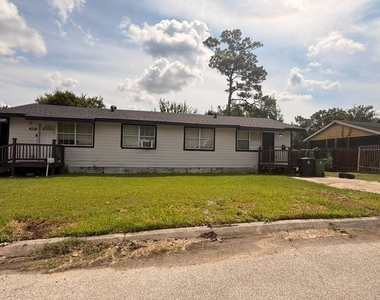8432 Garland Street - Photo Thumbnail 1
