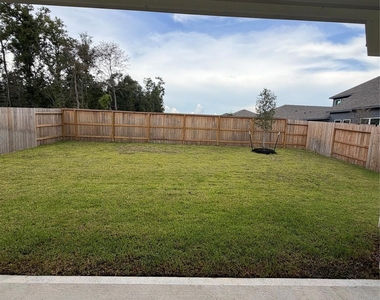2127 Rawls Ranch Ct - Photo Thumbnail 32