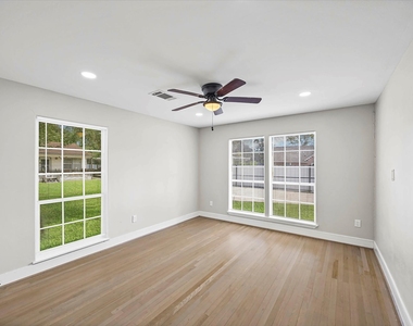7221 Evans Street - Photo Thumbnail 20