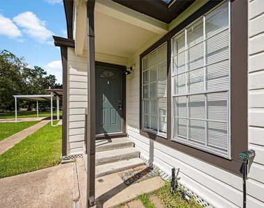 7221 Evans Street - Photo Thumbnail 4