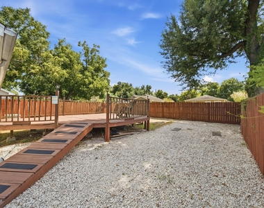 5306 Jewel Street - Photo Thumbnail 30