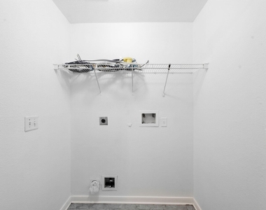 5306 Jewel Street - Photo Thumbnail 26