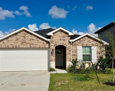5122 Sunset Oaks Drive - Photo Thumbnail 1
