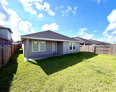 5122 Sunset Oaks Drive - Photo Thumbnail 18