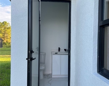 813 Aiken Avenue - Photo Thumbnail 7