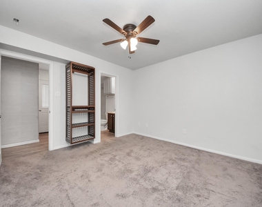 16692 E Ivanhoe - Photo Thumbnail 13