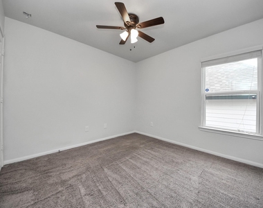 16692 E Ivanhoe - Photo Thumbnail 9