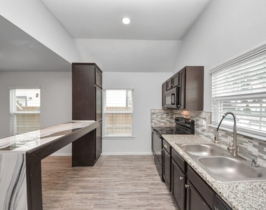 16692 E Ivanhoe - Photo Thumbnail 25