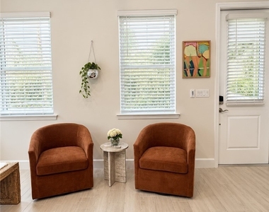 7235 Saona Court - Photo Thumbnail 2