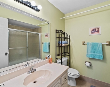131 Teryl Road - Photo Thumbnail 20