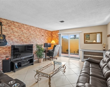 131 Teryl Road - Photo Thumbnail 9