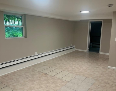 235 Ramapo Hills - Photo Thumbnail 14