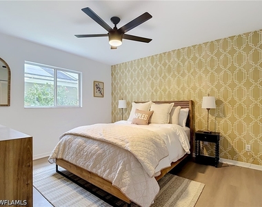 812 102nd Avenue N - Photo Thumbnail 31