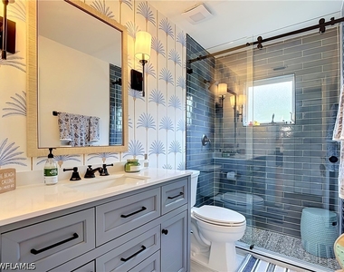 812 102nd Avenue N - Photo Thumbnail 29