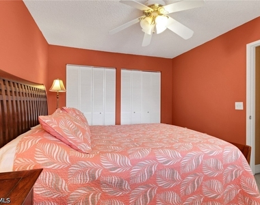 1195 Wildwood Lakes Boulevard - Photo Thumbnail 16