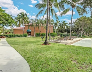 1195 Wildwood Lakes Boulevard - Photo Thumbnail 27