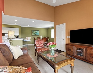 1195 Wildwood Lakes Boulevard - Photo Thumbnail 11