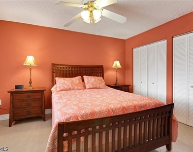 1195 Wildwood Lakes Boulevard - Photo Thumbnail 15
