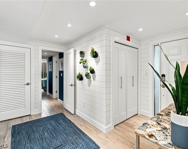 10420 Gulf Shore Drive - Photo Thumbnail 8