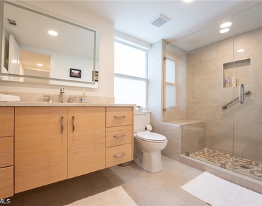 360 10th Avenue S - Photo Thumbnail 20