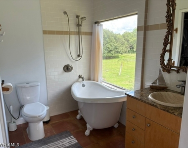 14810 Queen Avenue - Photo Thumbnail 32
