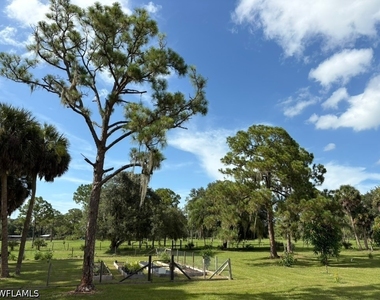 14810 Queen Avenue - Photo Thumbnail 40