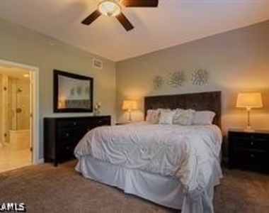 3042 Driftwood Way - Photo Thumbnail 6