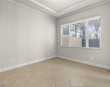 5717 Mango Circle - Photo Thumbnail 5