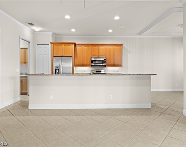 5717 Mango Circle - Photo Thumbnail 2