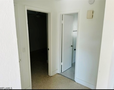 4560 Capri Drive - Photo Thumbnail 6