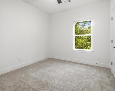307 Bolden Street - Photo Thumbnail 16
