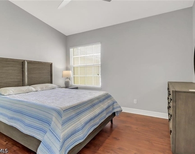 8380 Big Acorn Circle - Photo Thumbnail 10