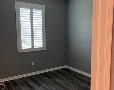 4163 Bluegrass Drive - Photo Thumbnail 23