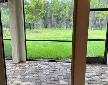 4163 Bluegrass Drive - Photo Thumbnail 5
