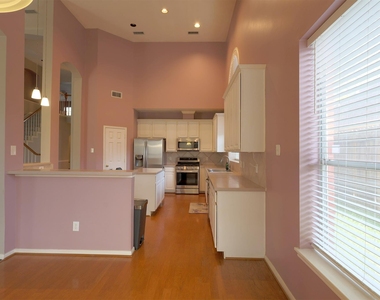 1715 Park Harbor Estates Drive - Photo Thumbnail 8