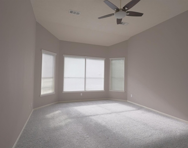 1715 Park Harbor Estates Drive - Photo Thumbnail 12