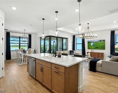 18282 Parksville Drive - Photo Thumbnail 3