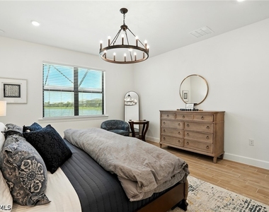 18282 Parksville Drive - Photo Thumbnail 16