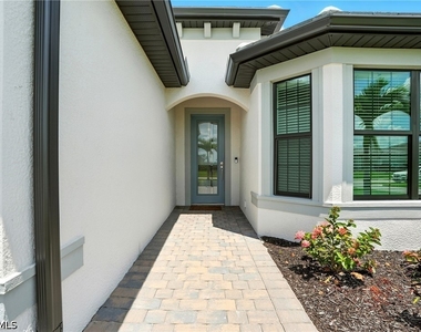 18282 Parksville Drive - Photo Thumbnail 36