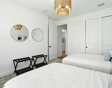 18282 Parksville Drive - Photo Thumbnail 21