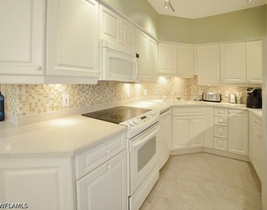 4001 Gulf Shore Boulevard N - Photo Thumbnail 5