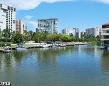 4001 Gulf Shore Boulevard N - Photo Thumbnail 12