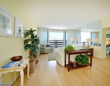 4001 Gulf Shore Boulevard N - Photo Thumbnail 3
