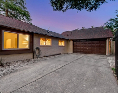 14603 Carolcrest Drive - Photo Thumbnail 29