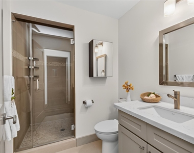 14603 Carolcrest Drive - Photo Thumbnail 18