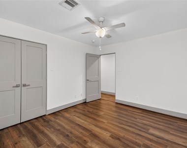 14603 Carolcrest Drive - Photo Thumbnail 16